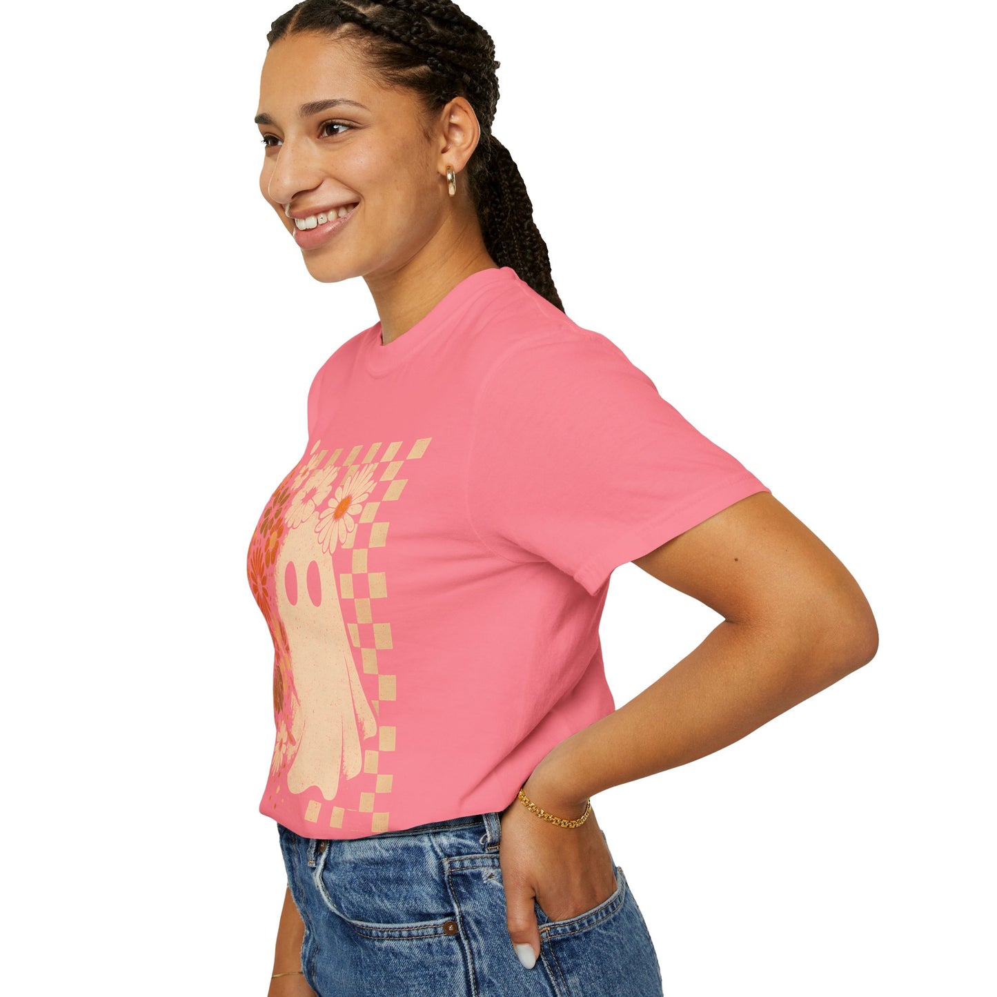 Whimsical Floral Ghost T-shirt, Casual Tee for Art Lovers, Perfect Gift for Halloween, Fall Fashion