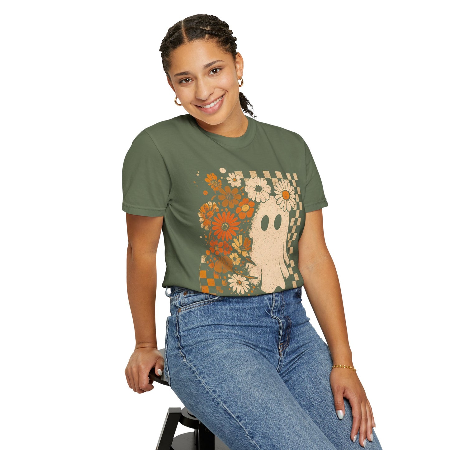 Whimsical Floral Ghost T-shirt, Casual Tee for Art Lovers, Perfect Gift for Halloween, Fall Fashion