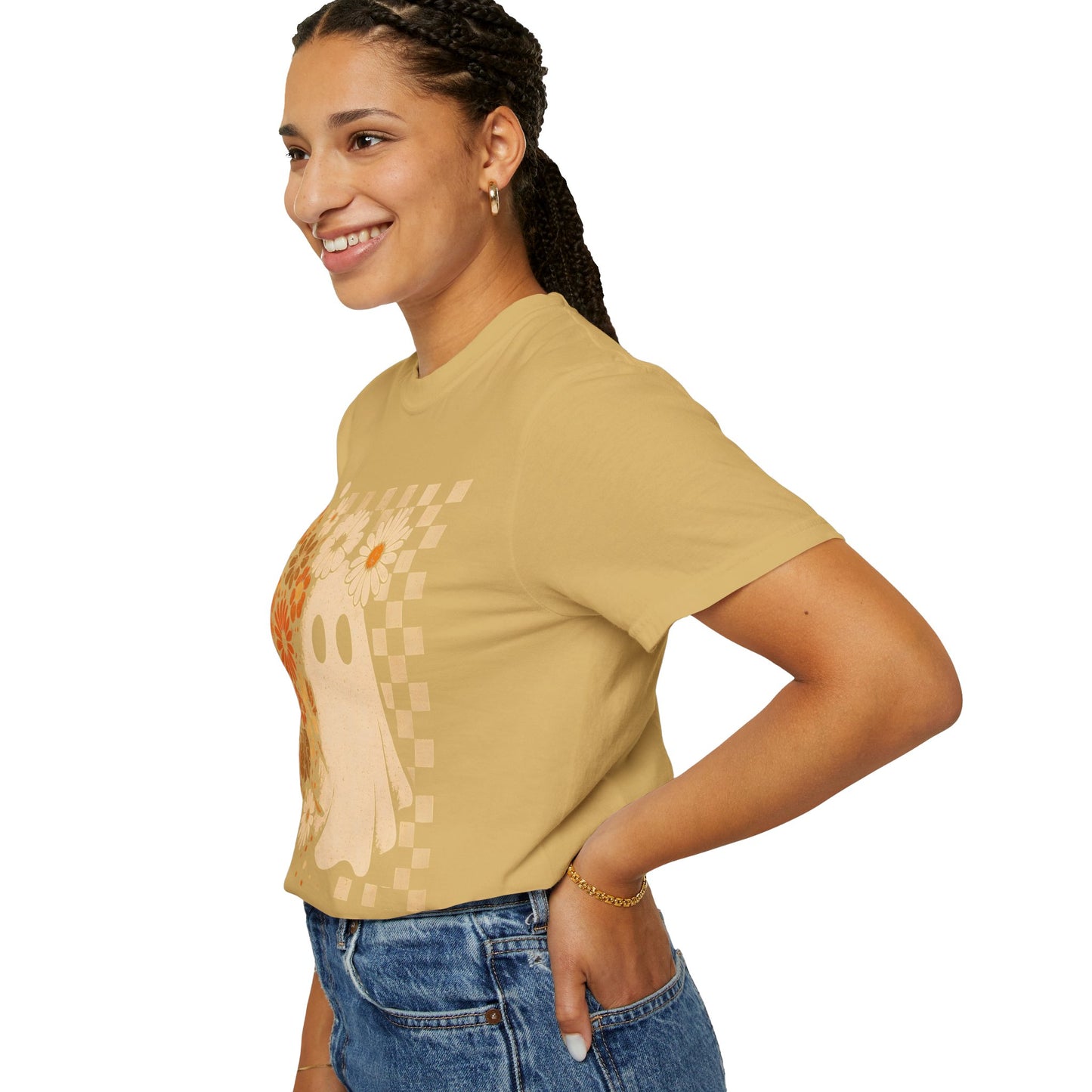 Whimsical Floral Ghost T-shirt, Casual Tee for Art Lovers, Perfect Gift for Halloween, Fall Fashion