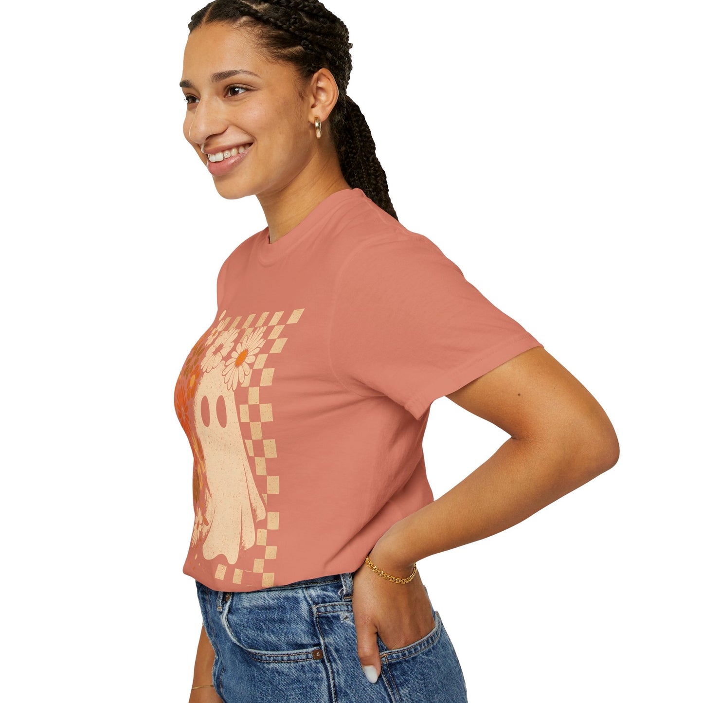 Whimsical Floral Ghost T-shirt, Casual Tee for Art Lovers, Perfect Gift for Halloween, Fall Fashion