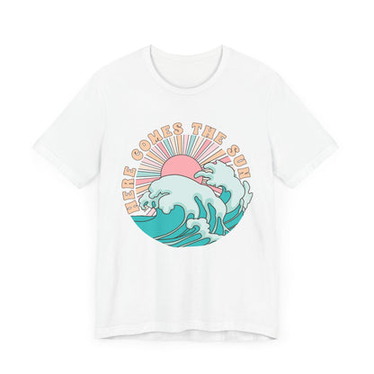 Unisex Beach Vibes Tee | Here Comes the Sun, Summer Shirt, Wave Art Tee, Gift for Ocean Lovers, Relaxed Summer Style