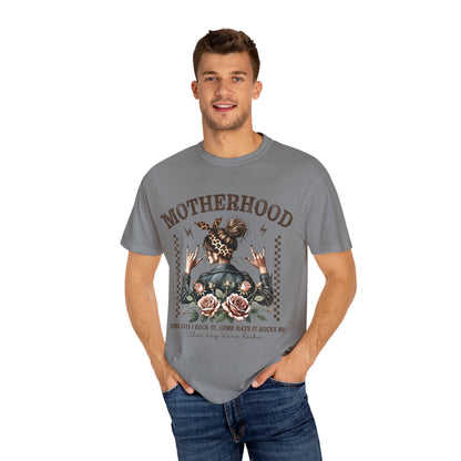 Motherhood T-shirt
