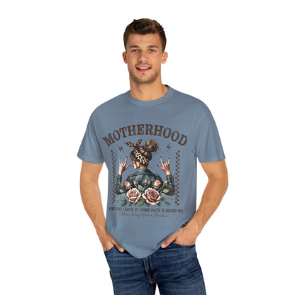 Motherhood T-shirt