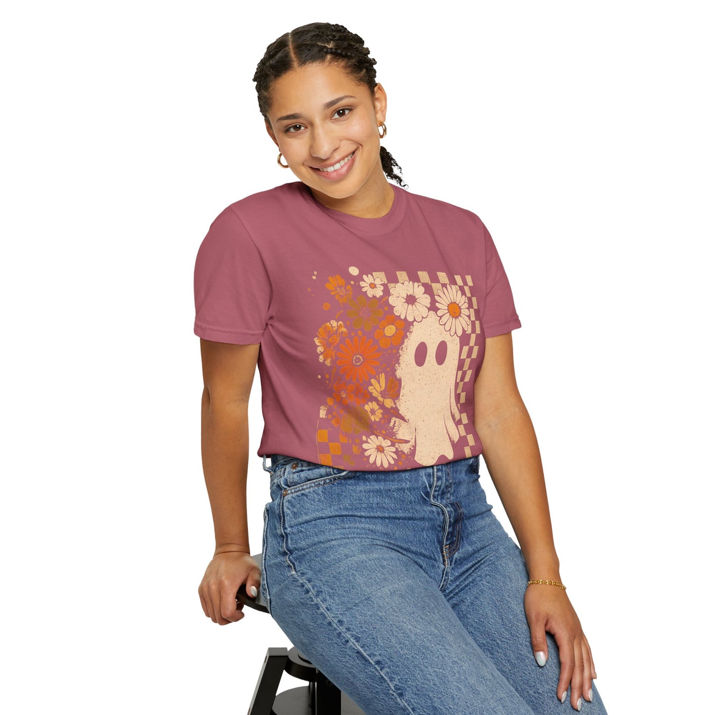 Whimsical Floral Ghost T-shirt, Casual Tee for Art Lovers, Perfect Gift for Halloween, Fall Fashion