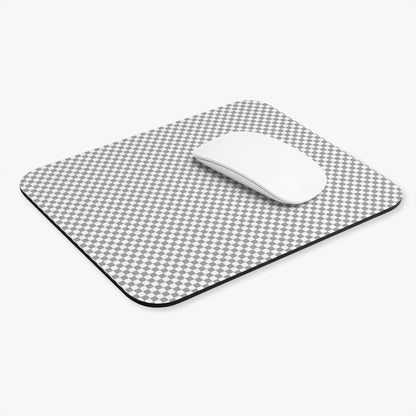 Retro Checkerboard Mouse Pad - Stylish Desk Accessory for Gamers and Creatives