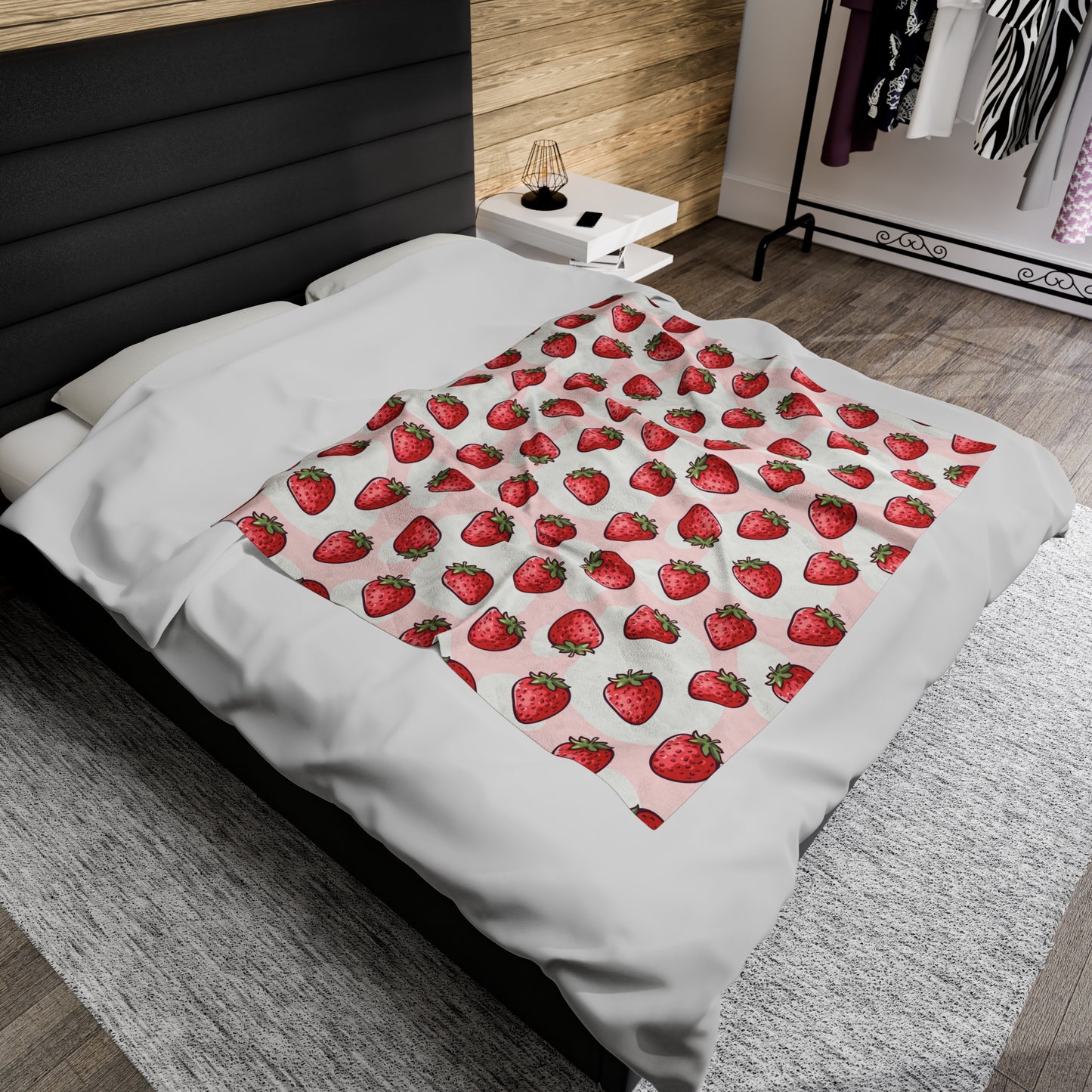 Velveteen Plush Blanket - Strawberry Delight