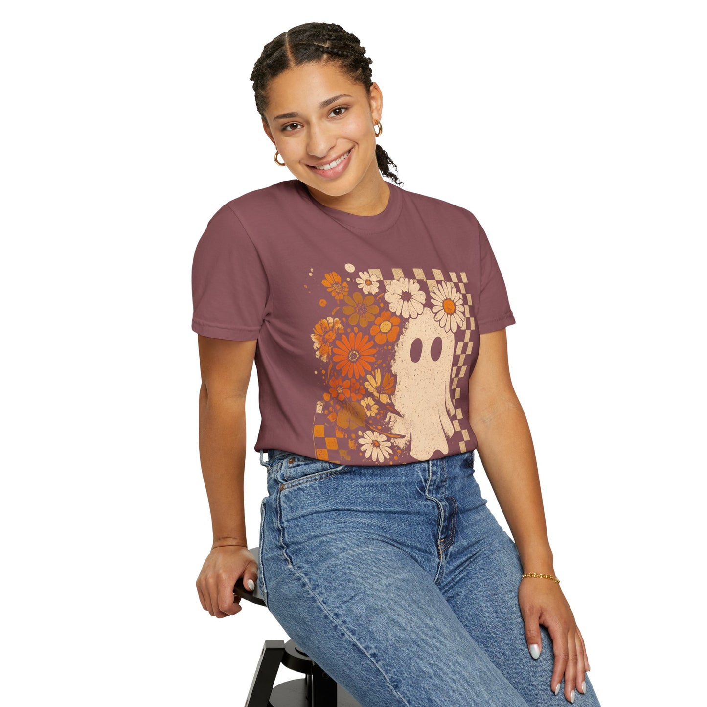 Whimsical Floral Ghost T-shirt, Casual Tee for Art Lovers, Perfect Gift for Halloween, Fall Fashion
