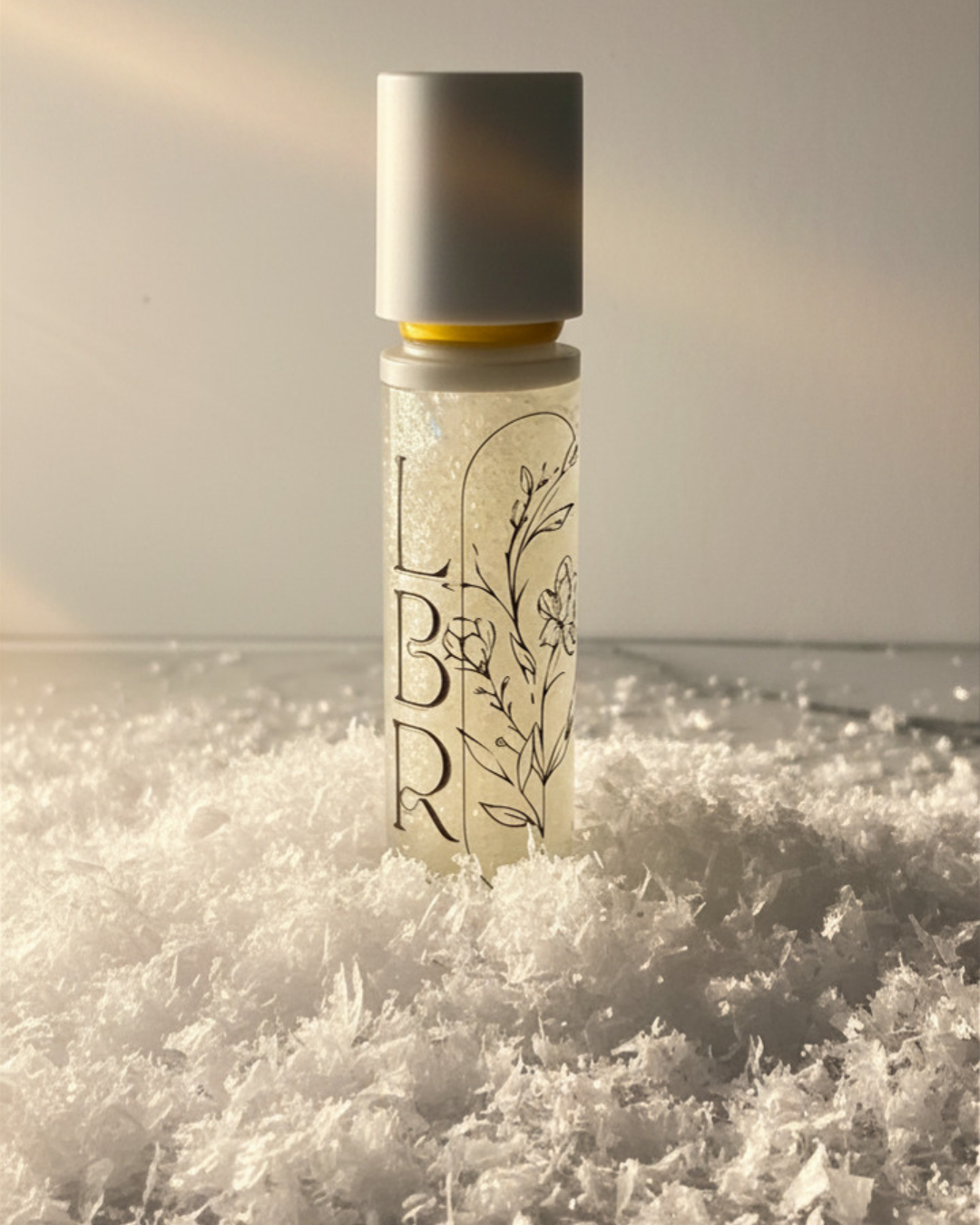 Moonfrost ✨ soft shimmer gloss